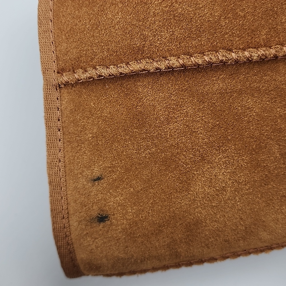 Koolaburra by UGG Chestnut Brown Suede Classic Short Boots Fur Lined Size 7 - Picture 11 of 11